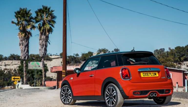 Mini Cooper Stereo Upgrade