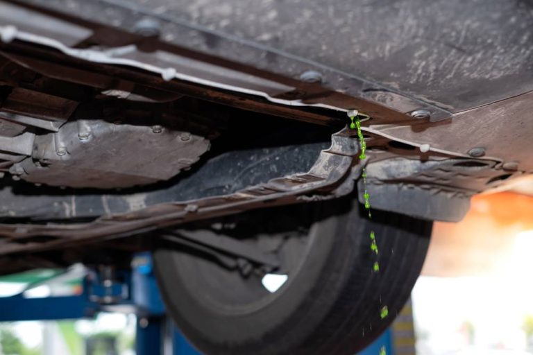Discover effective solutions for a 2005 Jeep Liberty coolant leak: Expert advice, troubleshooting, and DIY repair tips