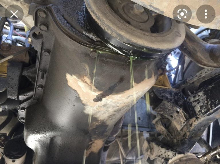 How to Fix a 2002 Jeep Grand Cherokee Coolant Leak: Essential Maintenance Tips & Troubleshooting Advice