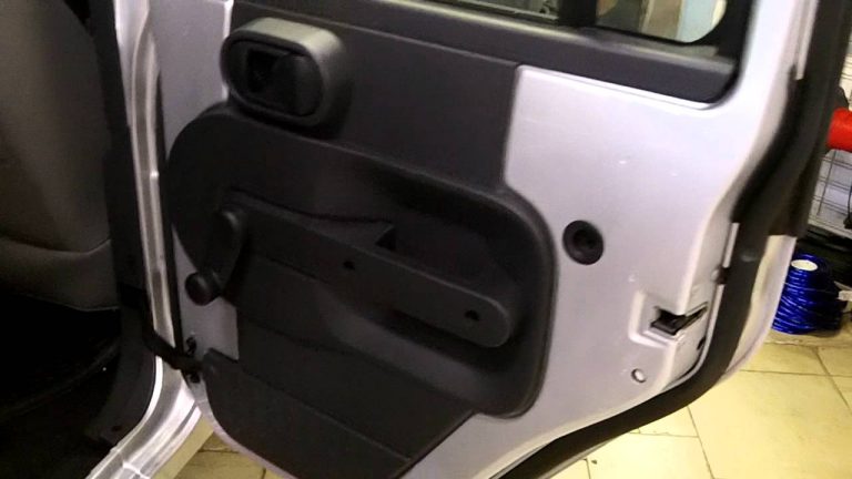 Can You Add Power Locks to your Jeep Wrangler?
