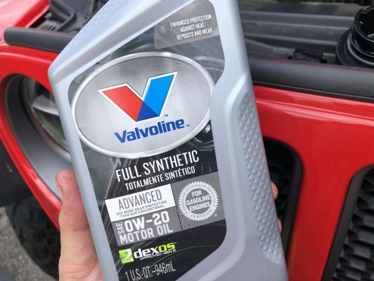 Do Jeeps Need Synthetic Oil?