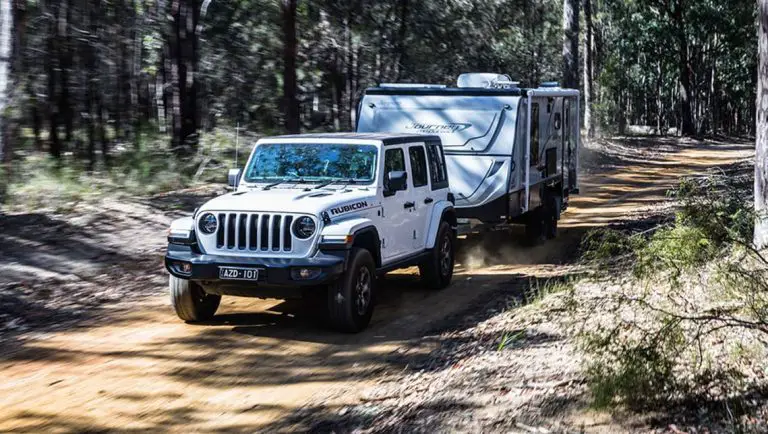 How much can a Jeep Rubicon tow? Unleashing its hauling power with precision