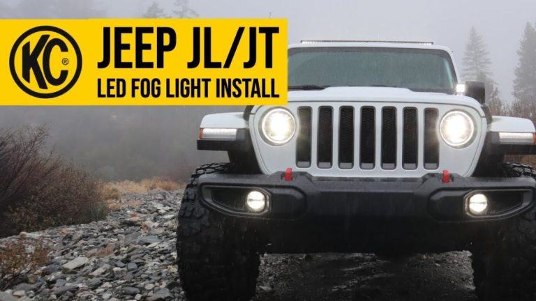 How to change fog lights on Jeep Wrangler JL like a pro?