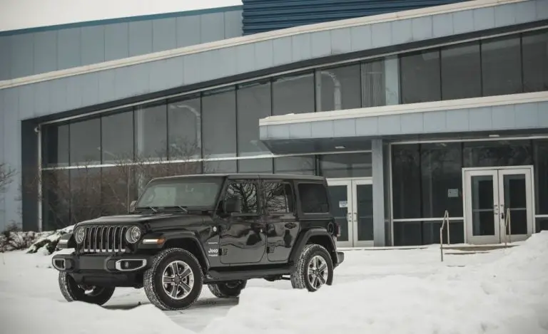 Is there a 4-cylinder Jeep Wrangler?